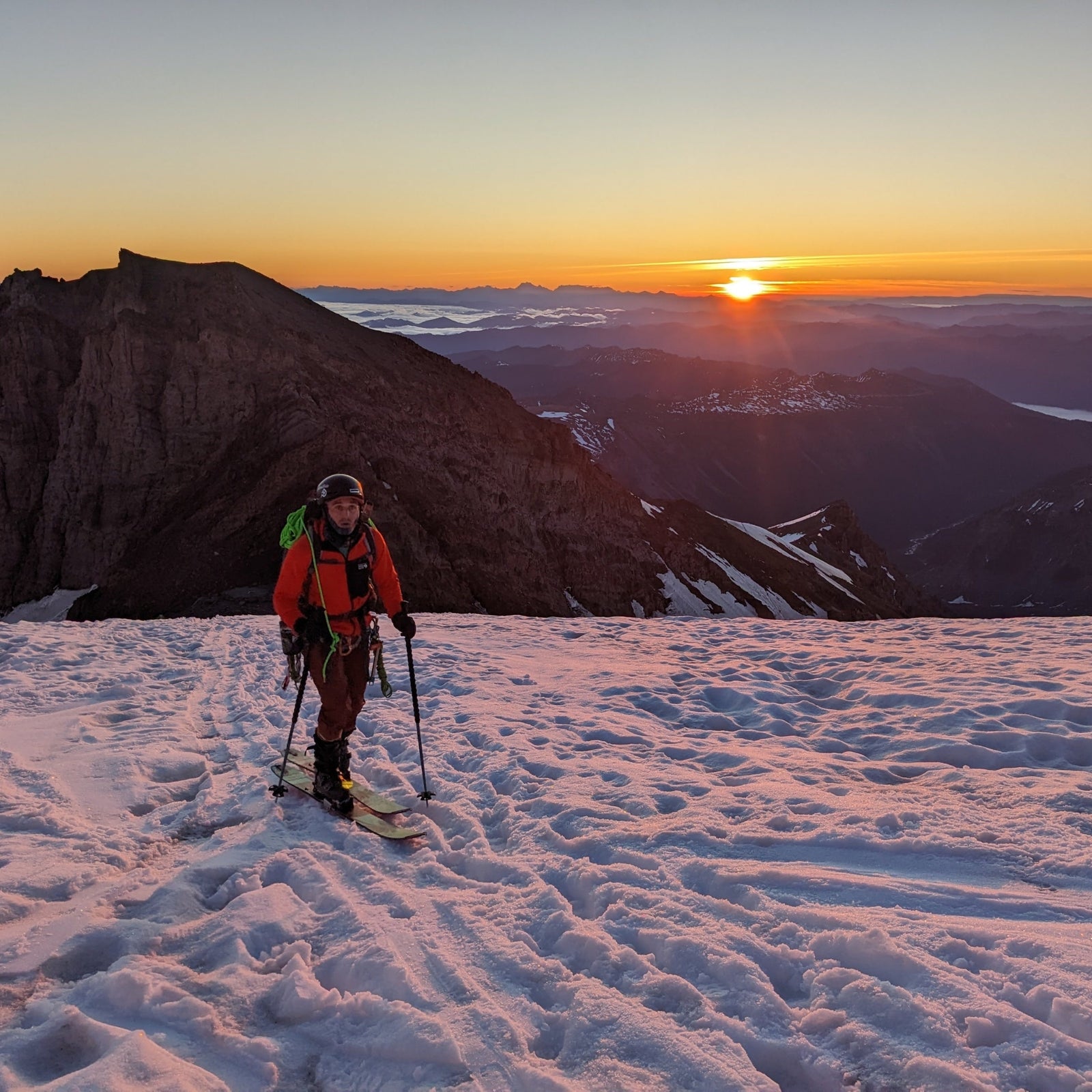 Volcano Summit: Climbing Tahoma (Mt. Rainier) in Washington State -  Paradise Skis