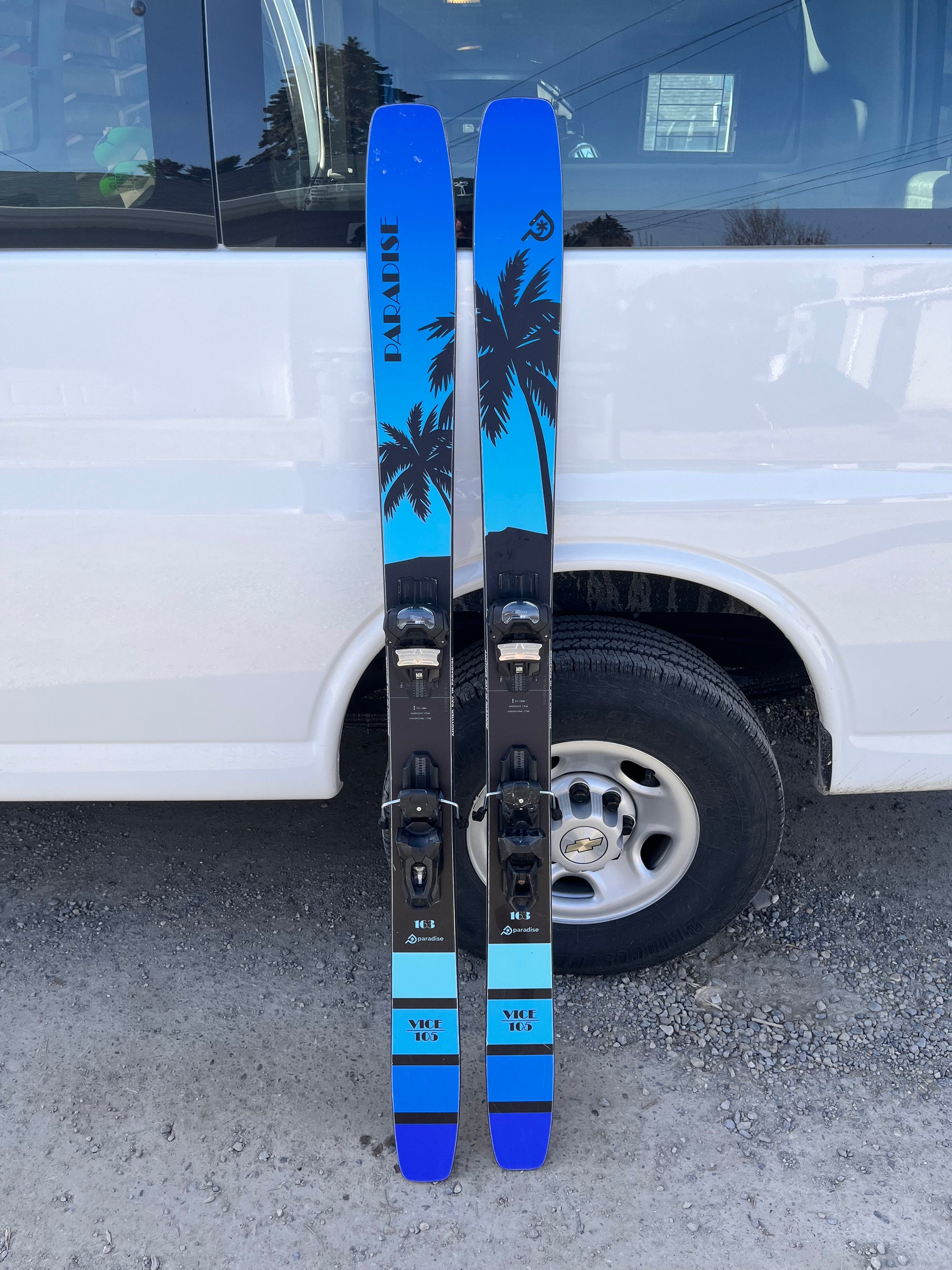 DEMO - VICE 105 - 163cm - Tyrolia Attack 14 Bindings - Good Shape