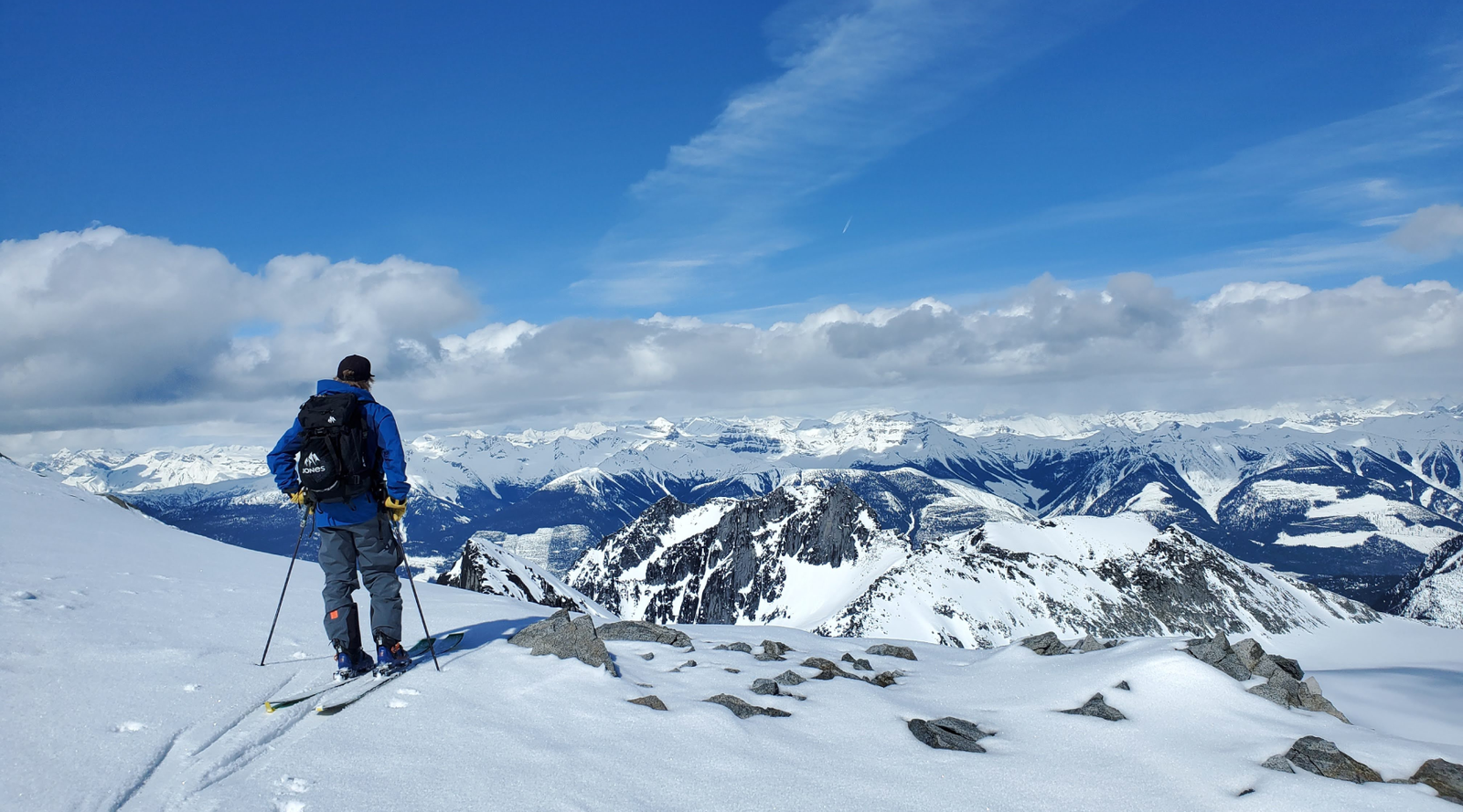 VICE TOURS near Bow Hut in British Colombia, Canada